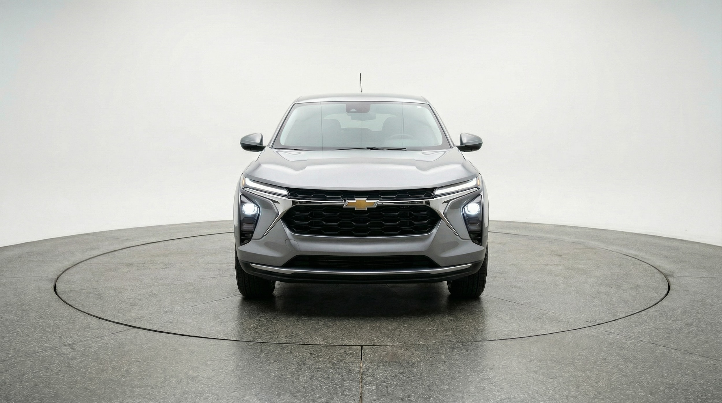 Thumbnail: 2025 Chevrolet Trax - 2