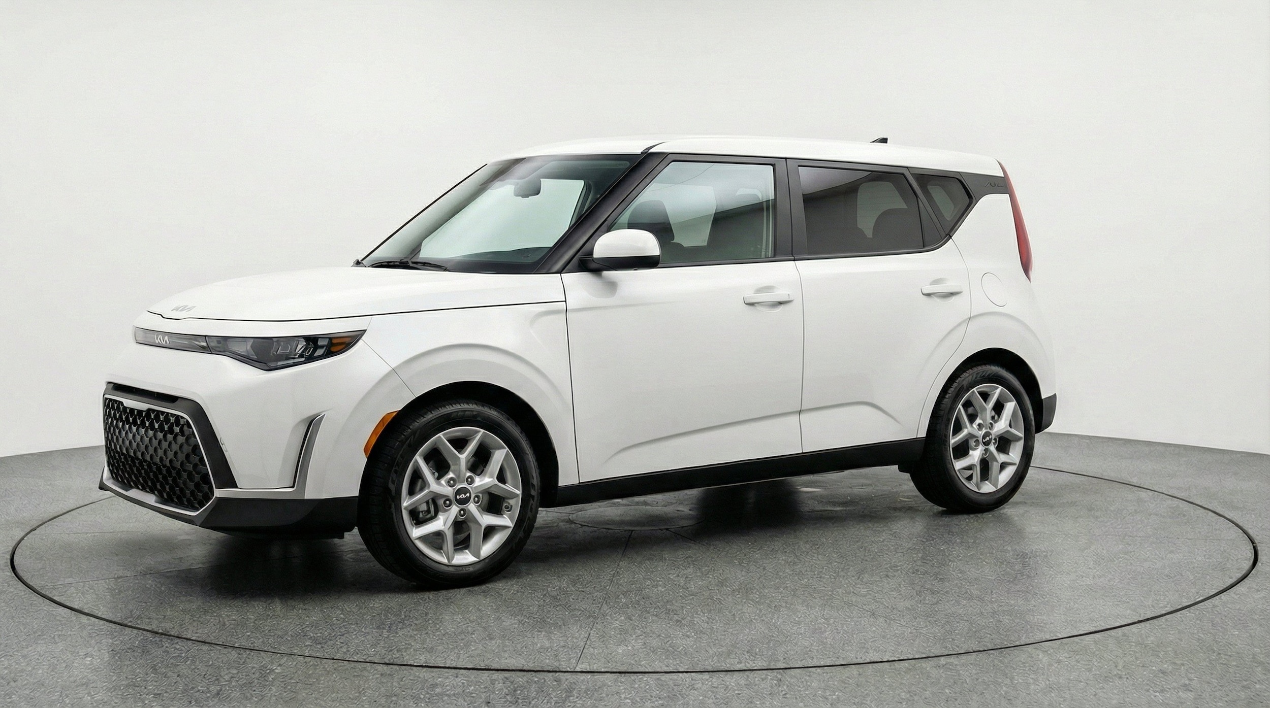 Thumbnail: 2025 Kia Soul - 3