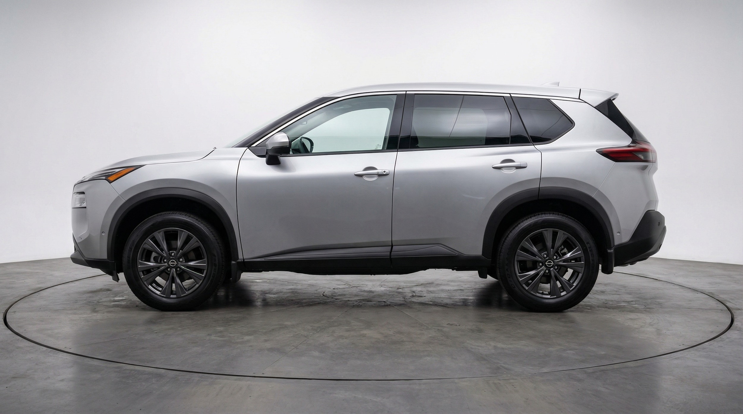 Thumbnail: 2025 Nissan Rogue - 4