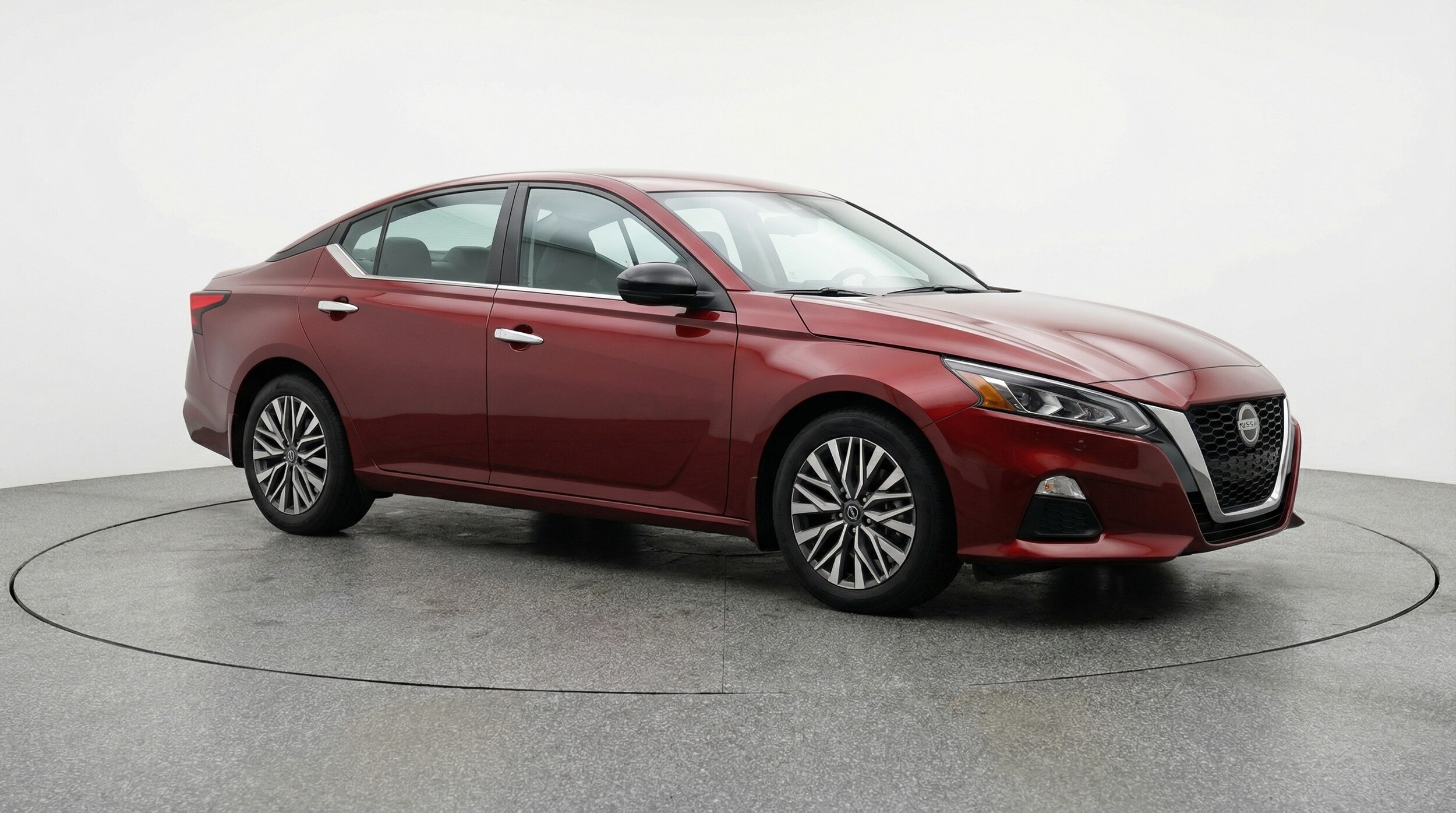 Thumbnail: 2025 Nissan Altima - 1