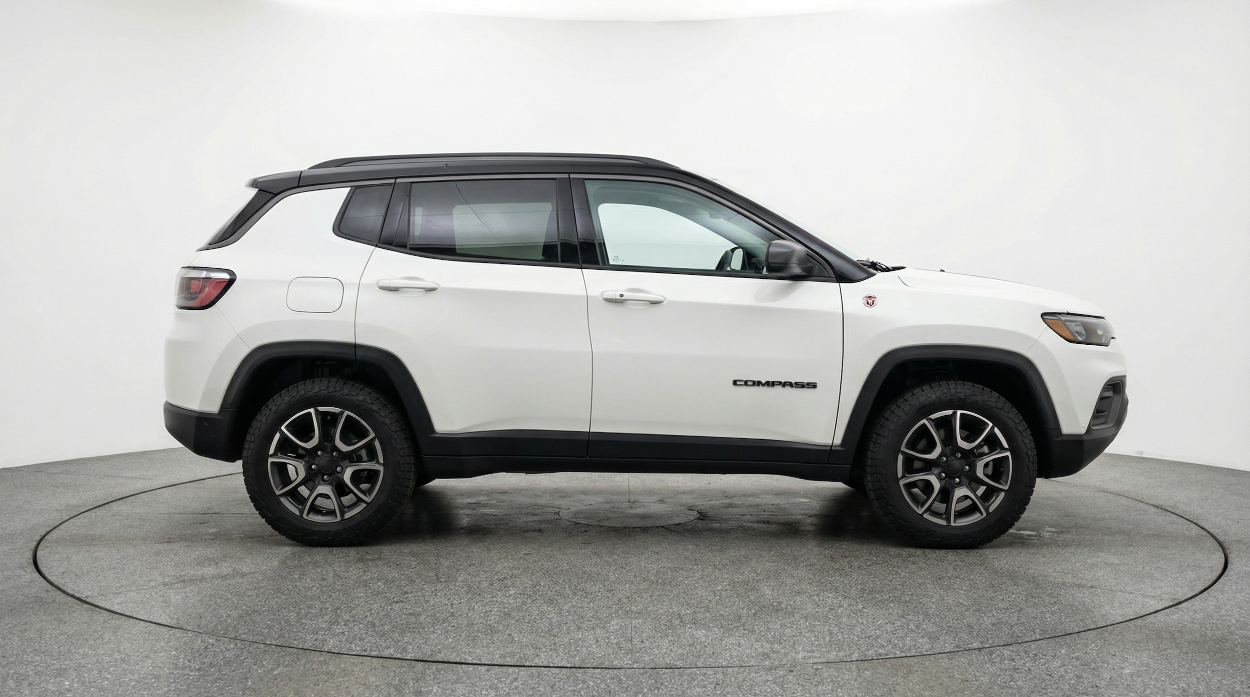 Thumbnail: 2025 Jeep Compass - 8
