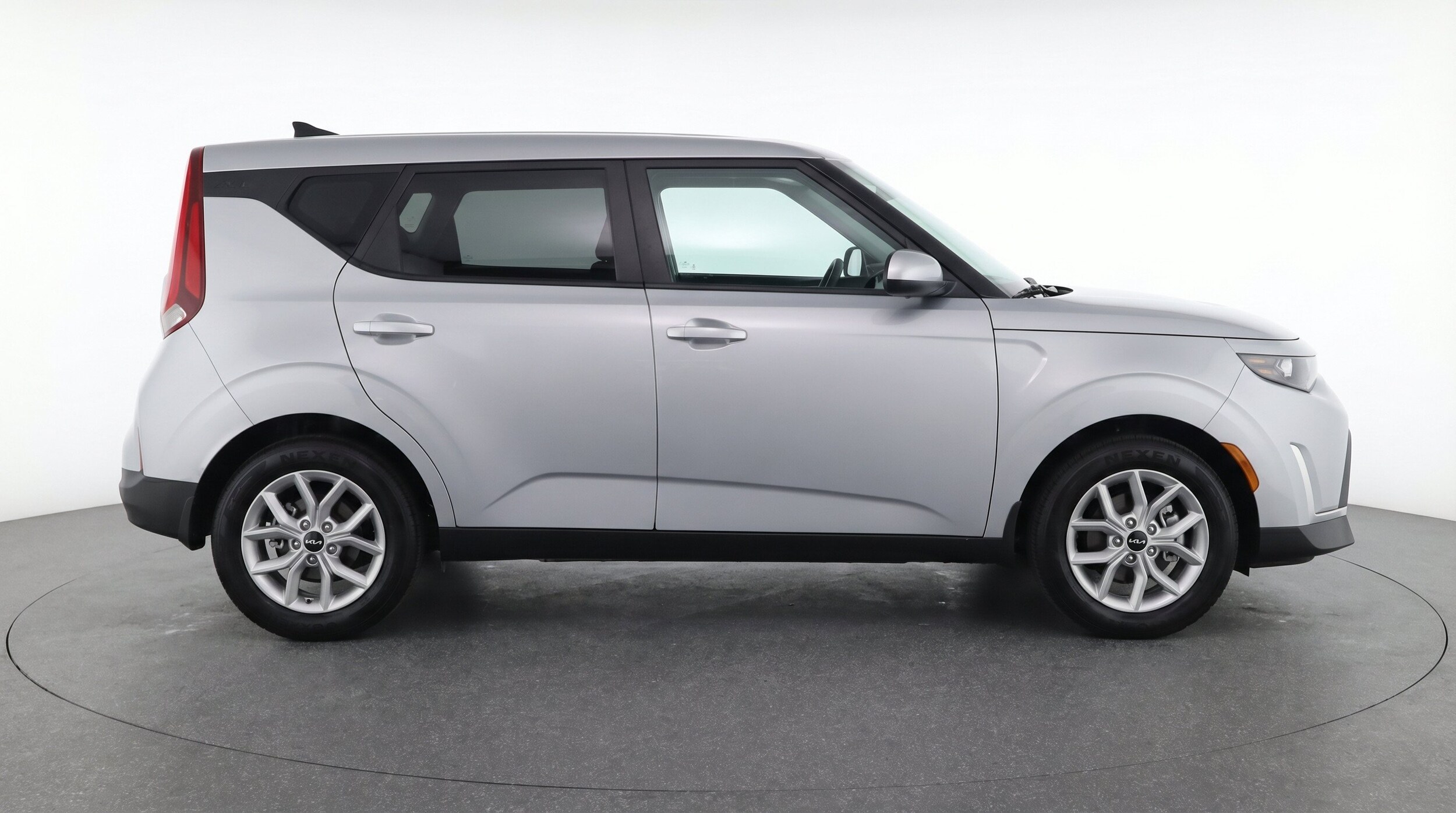 Thumbnail: 2025 Kia Soul - 10