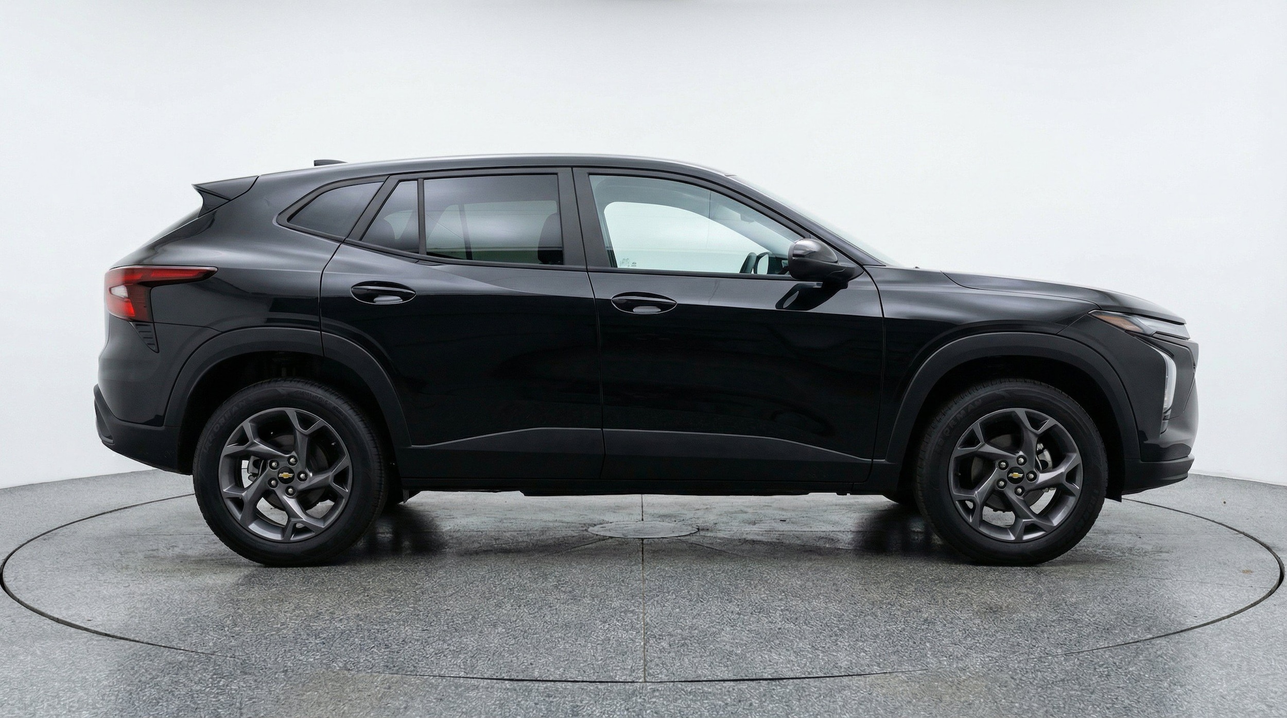 Thumbnail: 2025 Chevrolet Trax - 11