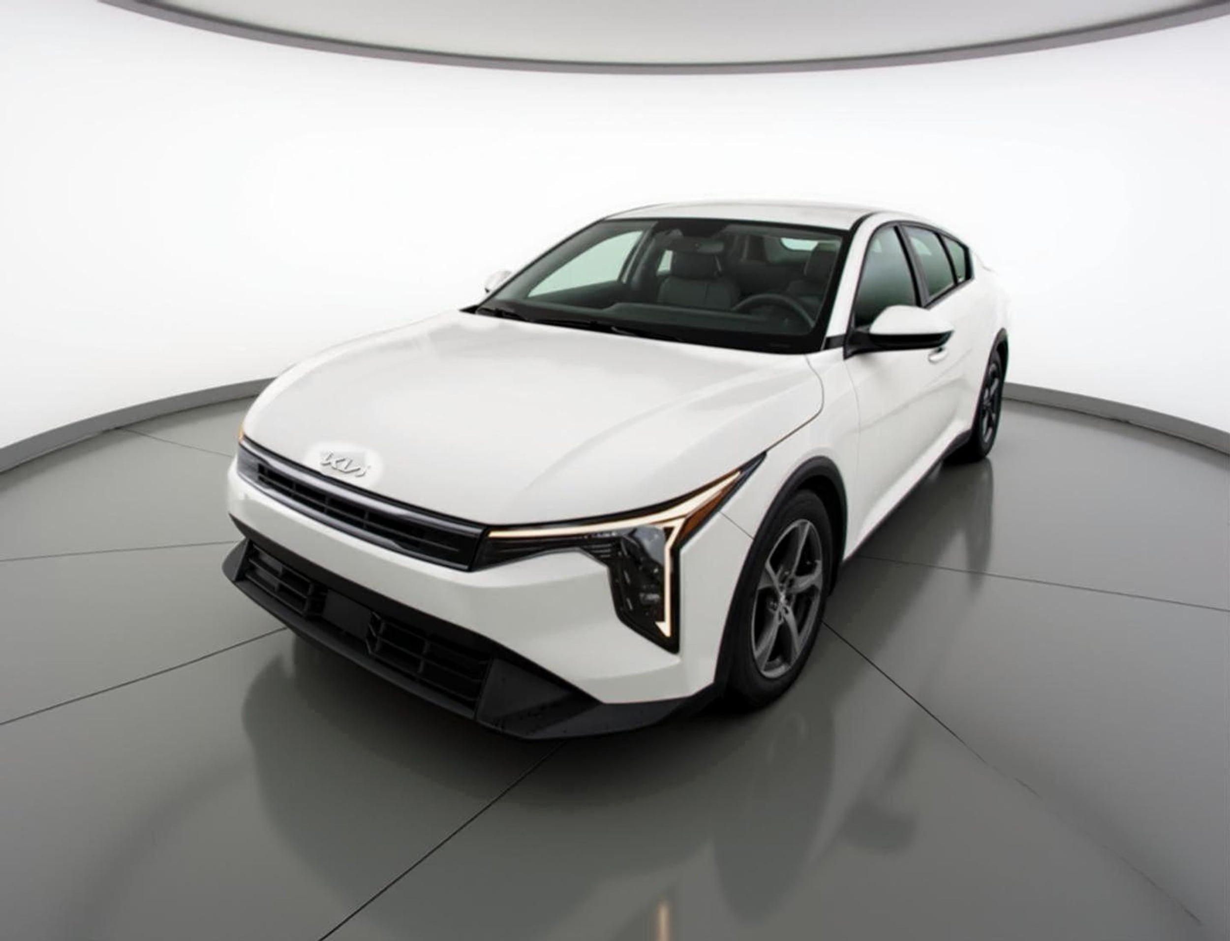 Thumbnail: 2025 Kia K4 - 3