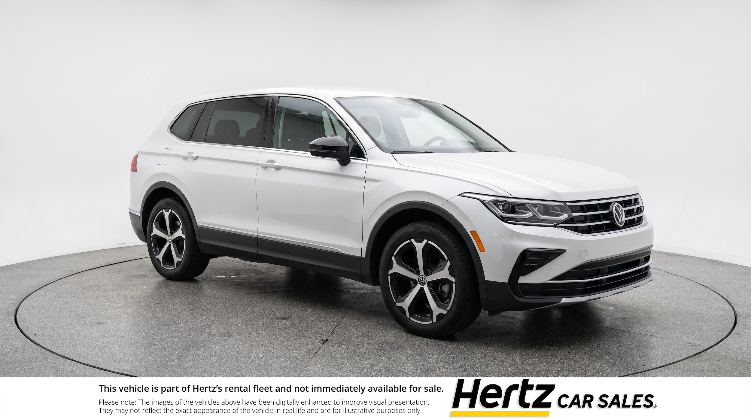 Thumbnail: 2026 Volkswagen Tiguan - 1