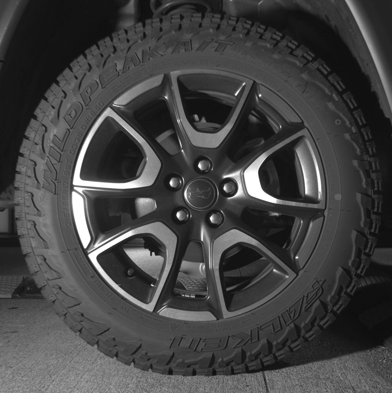 Thumbnail: 2025 Jeep Compass - 15