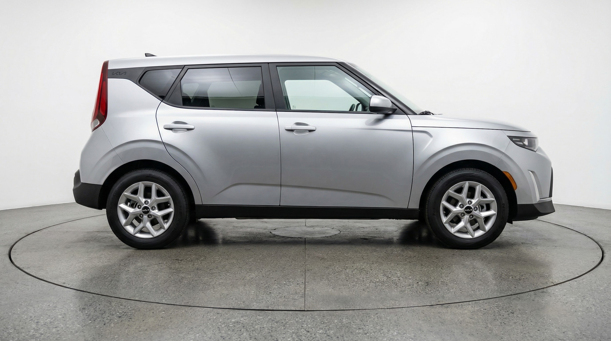 Thumbnail: 2025 Kia Soul - 8