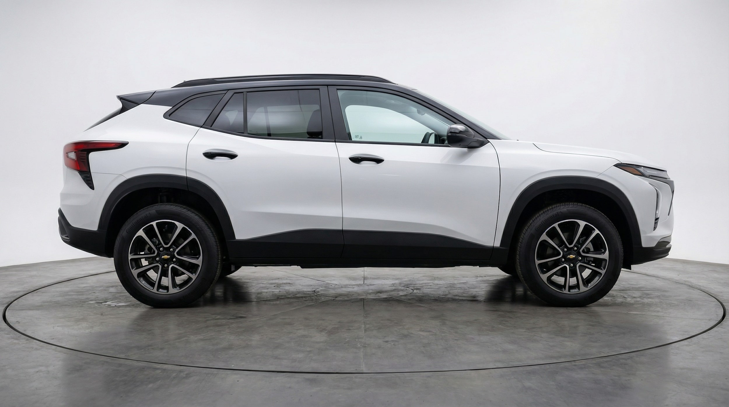 Thumbnail: 2025 Chevrolet TrailBlazer - 8