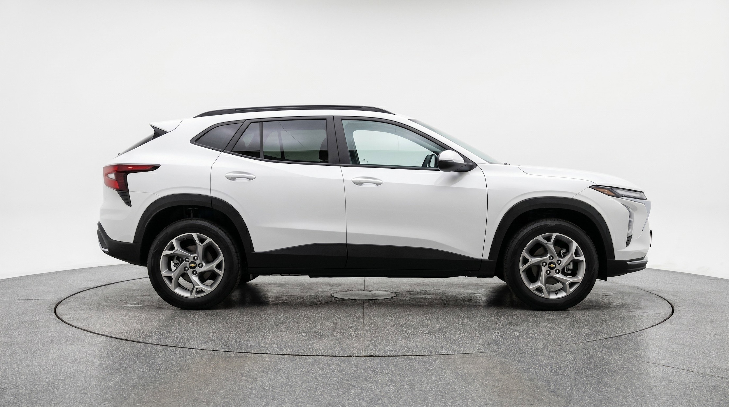 Thumbnail: 2025 Chevrolet Trax - 11