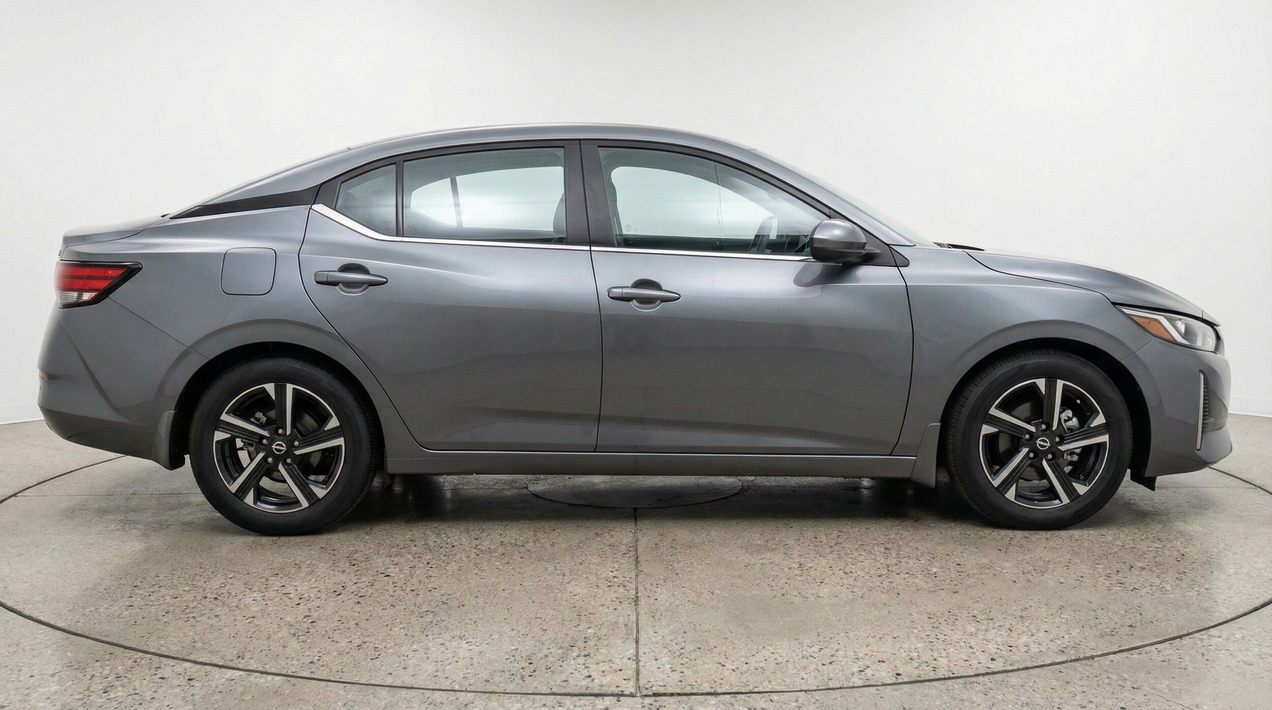 Thumbnail: 2025 Nissan Sentra - 8