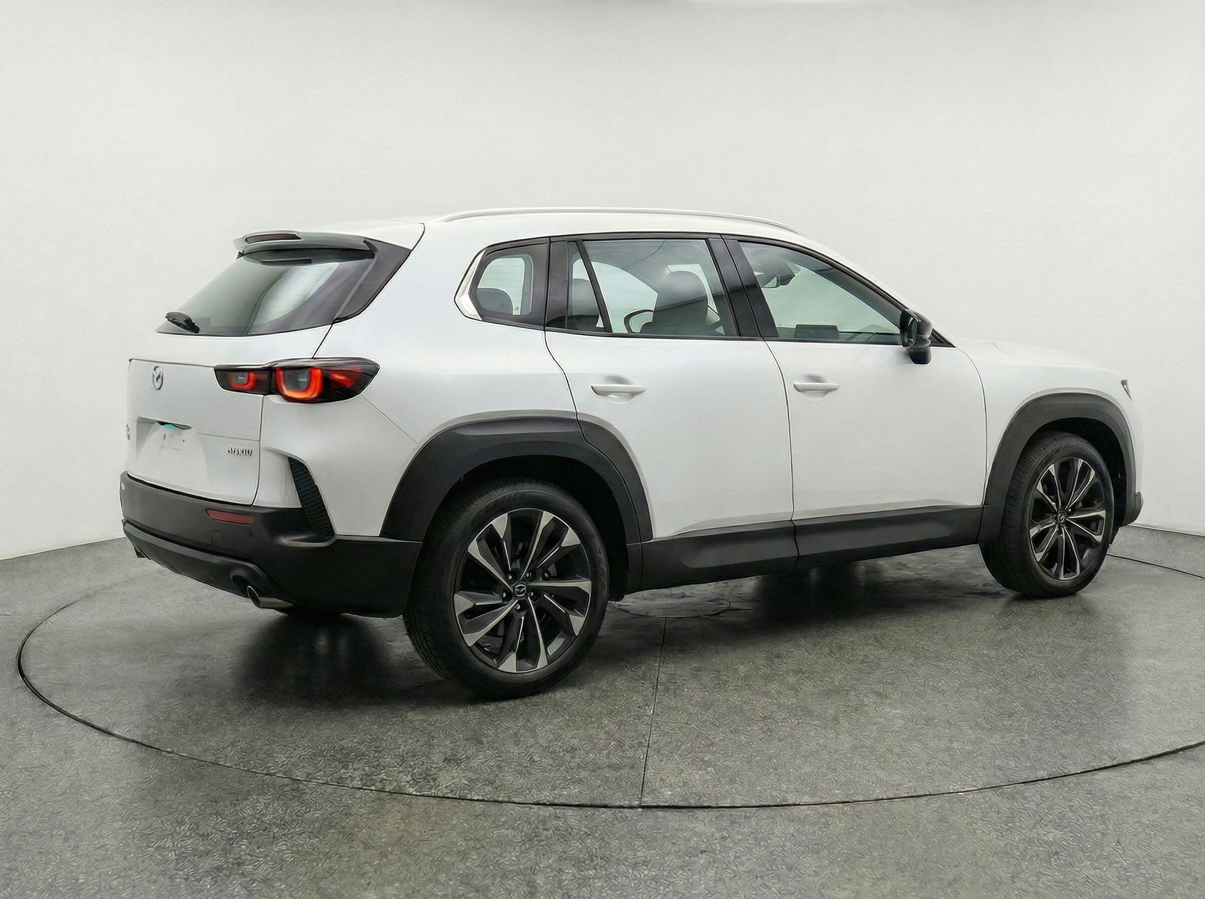 Thumbnail: 2025 Mazda CX-50 - 7