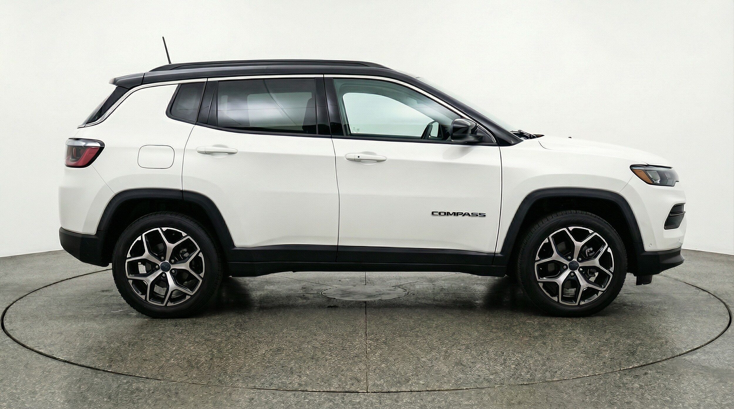Thumbnail: 2025 Jeep Compass - 8