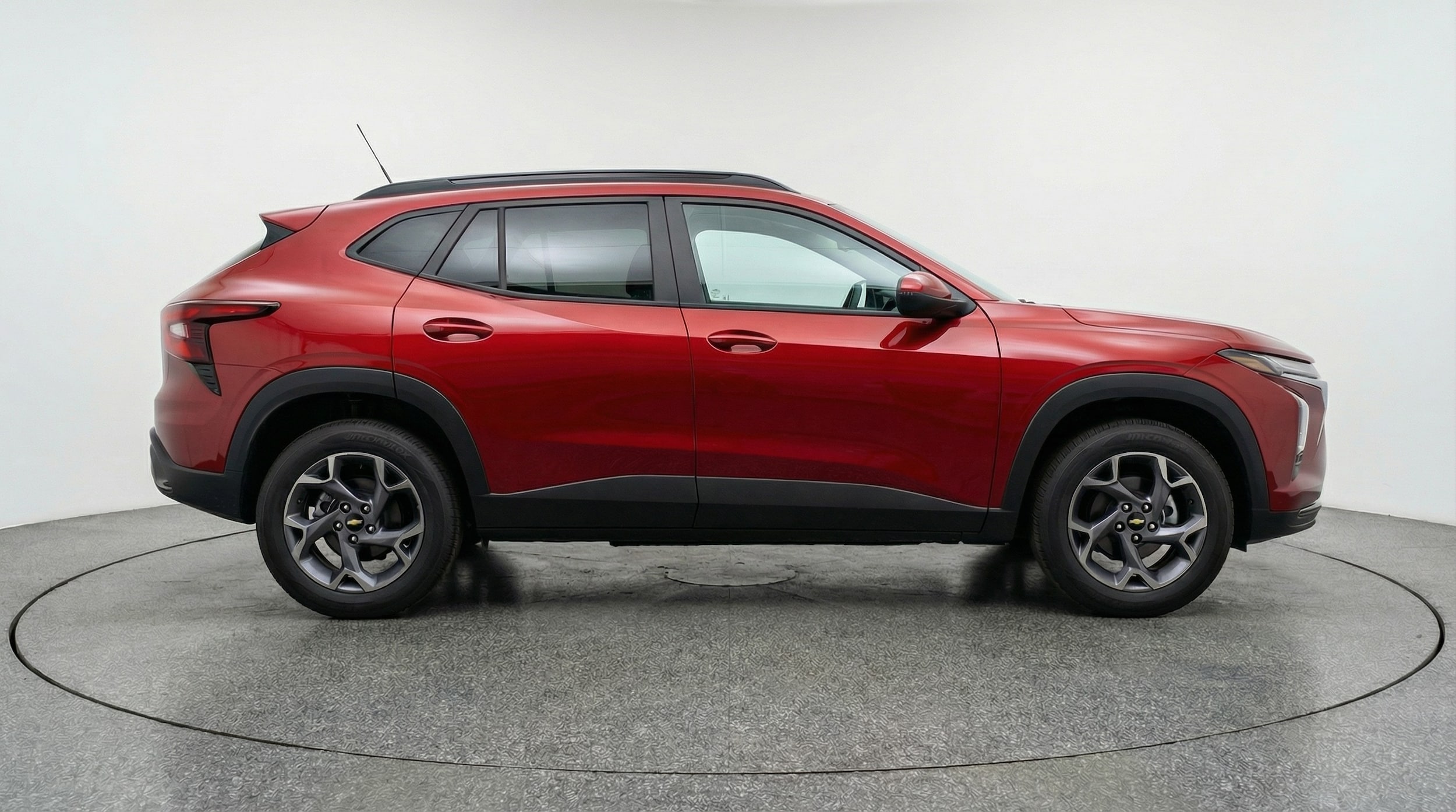 Thumbnail: 2025 Chevrolet Trax - 8