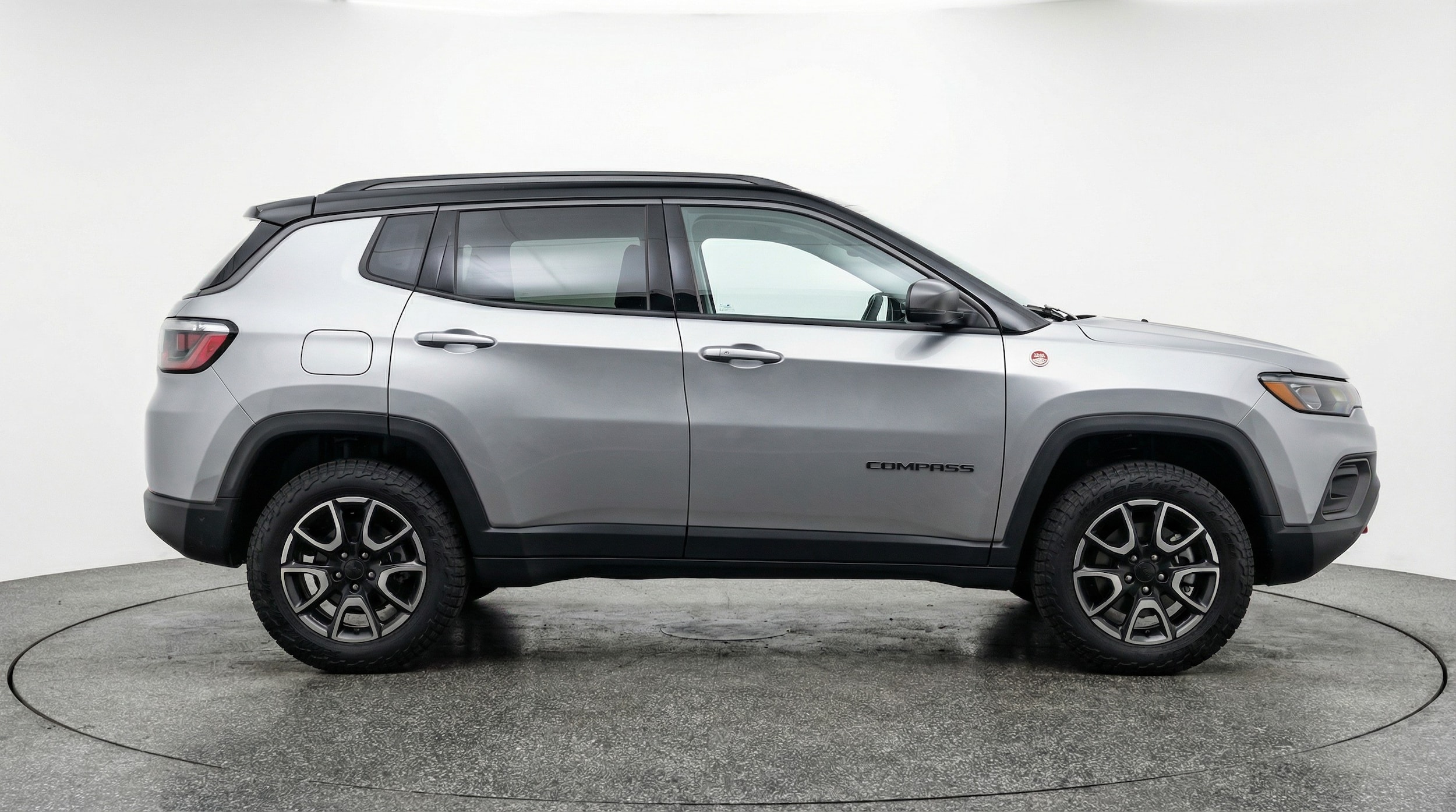 Thumbnail: 2025 Jeep Compass - 8
