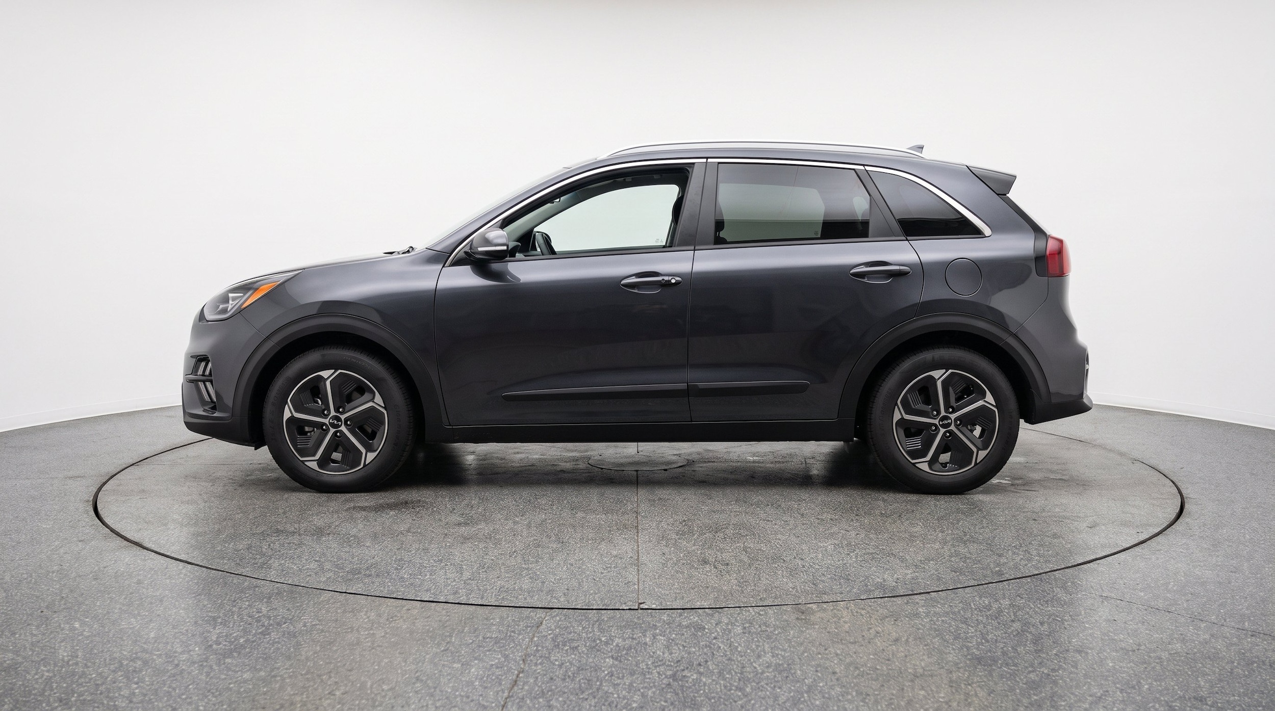 Thumbnail: 2026 Kia Niro - 5