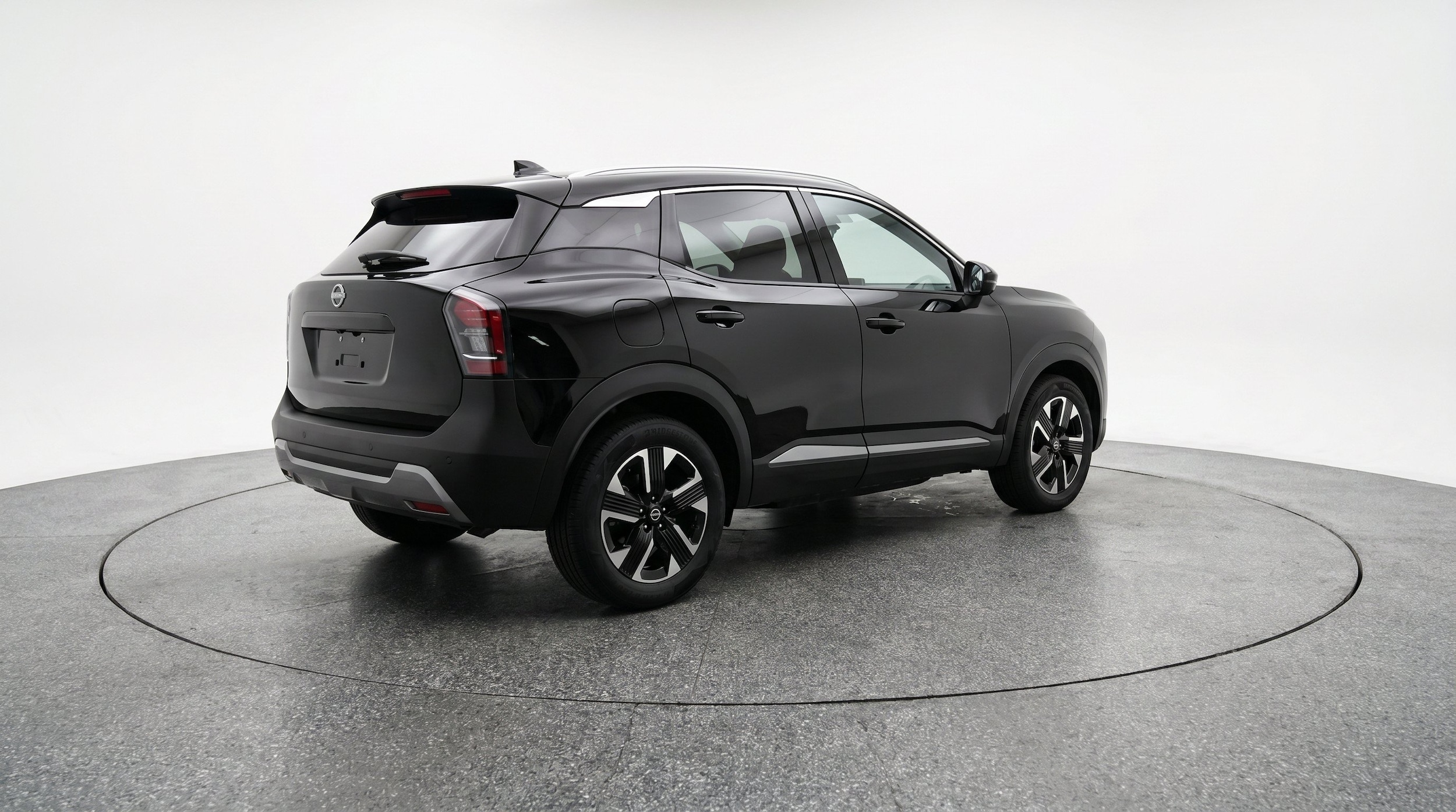 Thumbnail: 2026 Nissan Kicks - 9