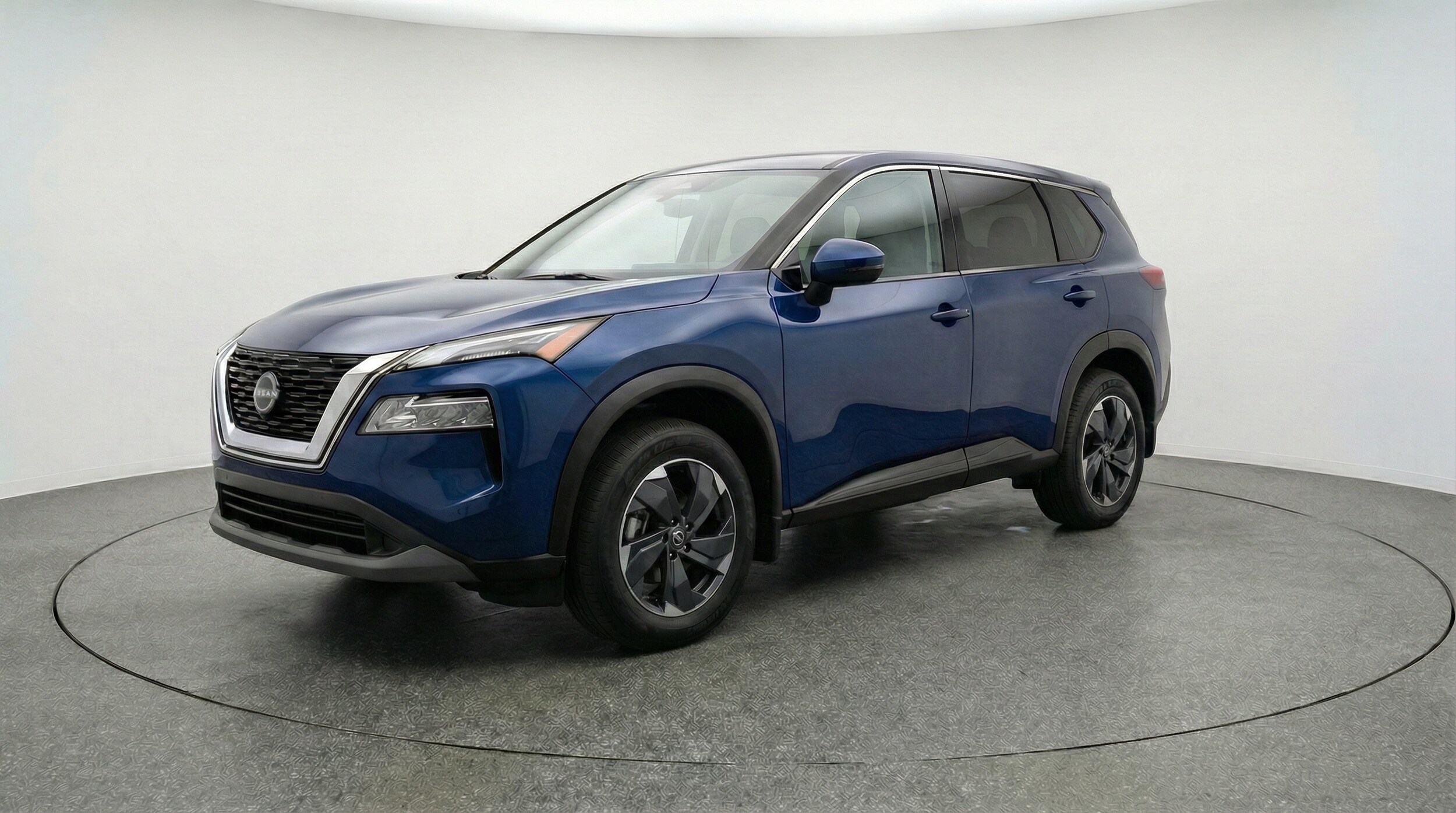 Thumbnail: 2025 Nissan Rogue - 3