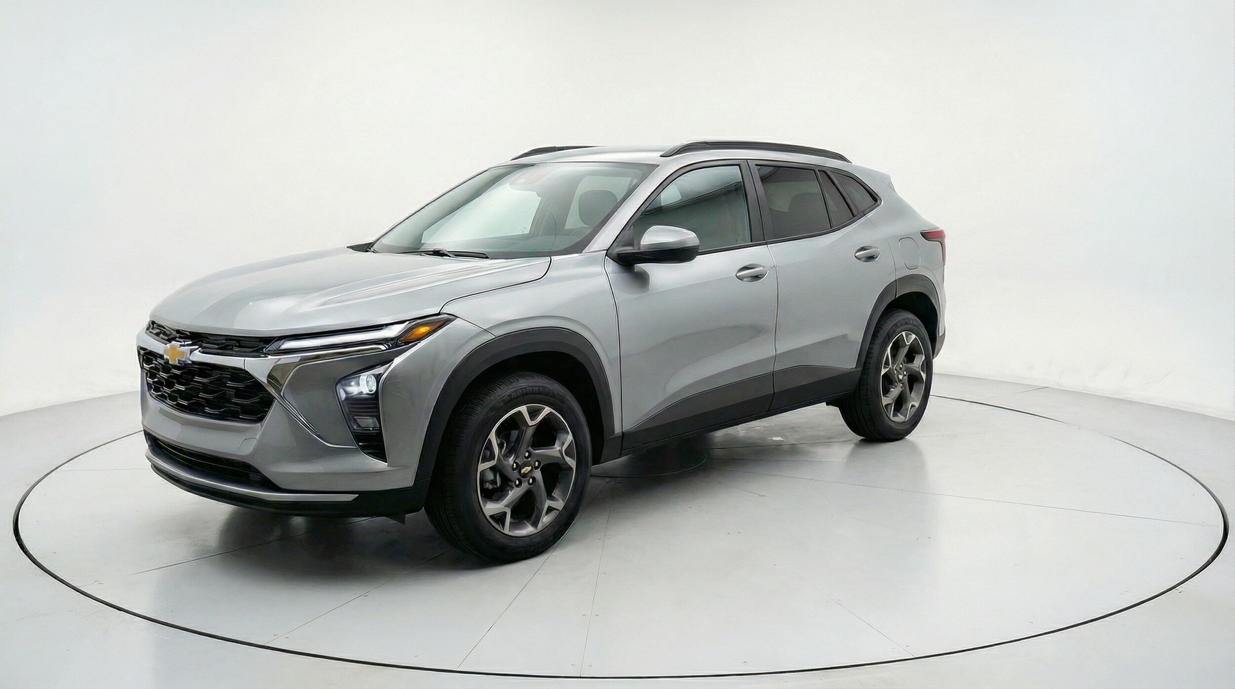 Thumbnail: 2025 Chevrolet Trax - 3