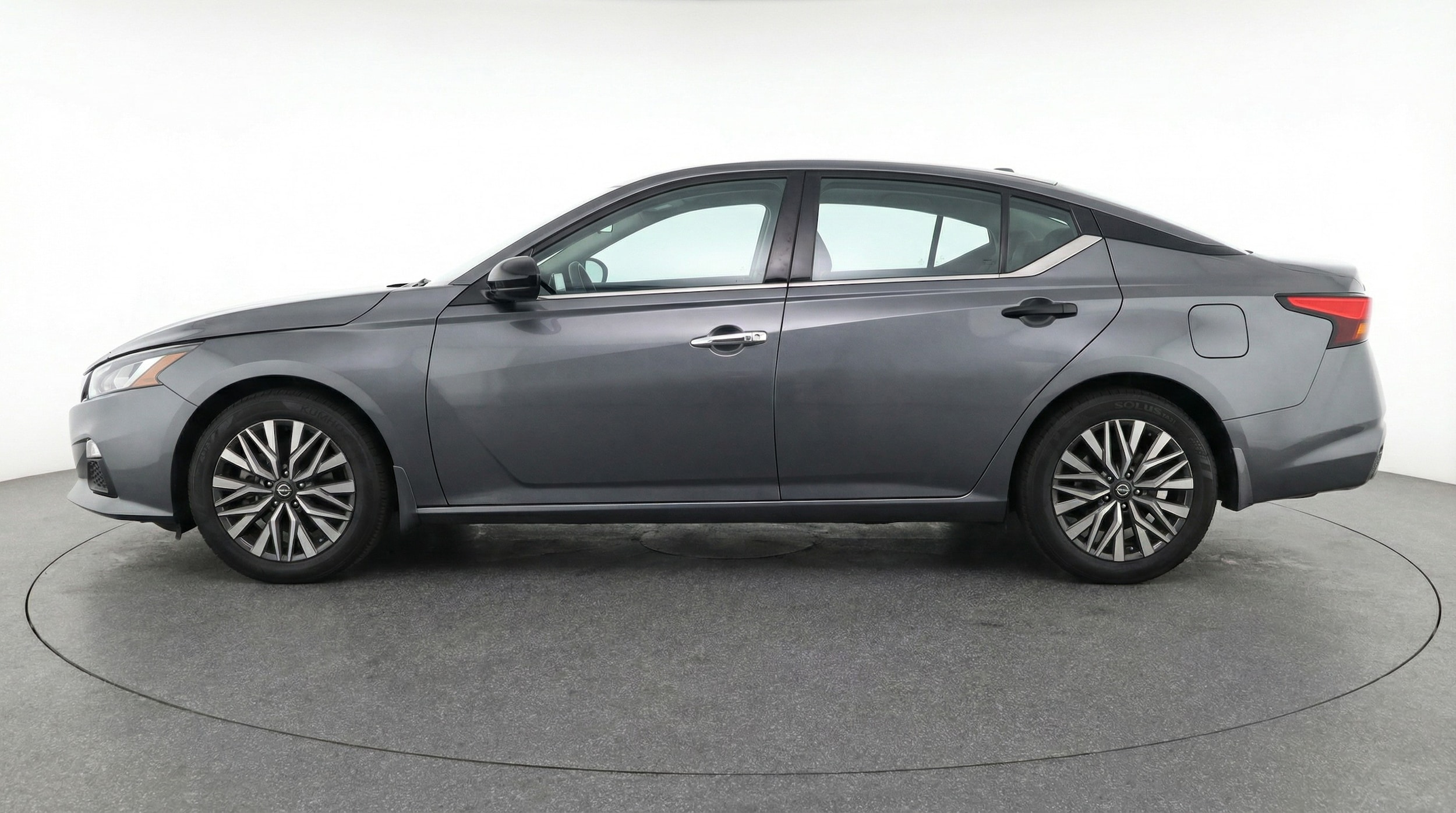 Thumbnail: 2025 Nissan Altima - 4