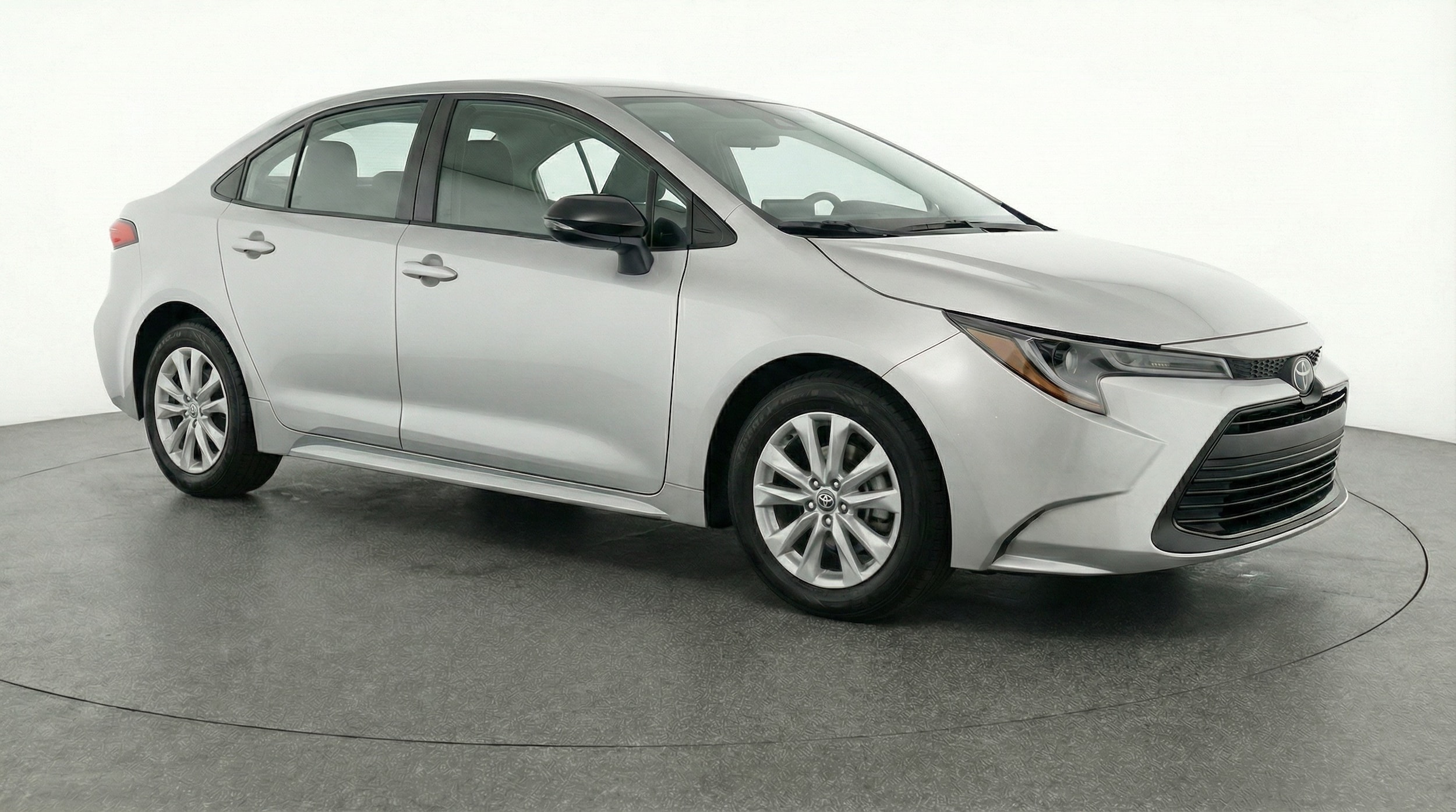 Thumbnail: 2025 Toyota Corolla Cross - 1