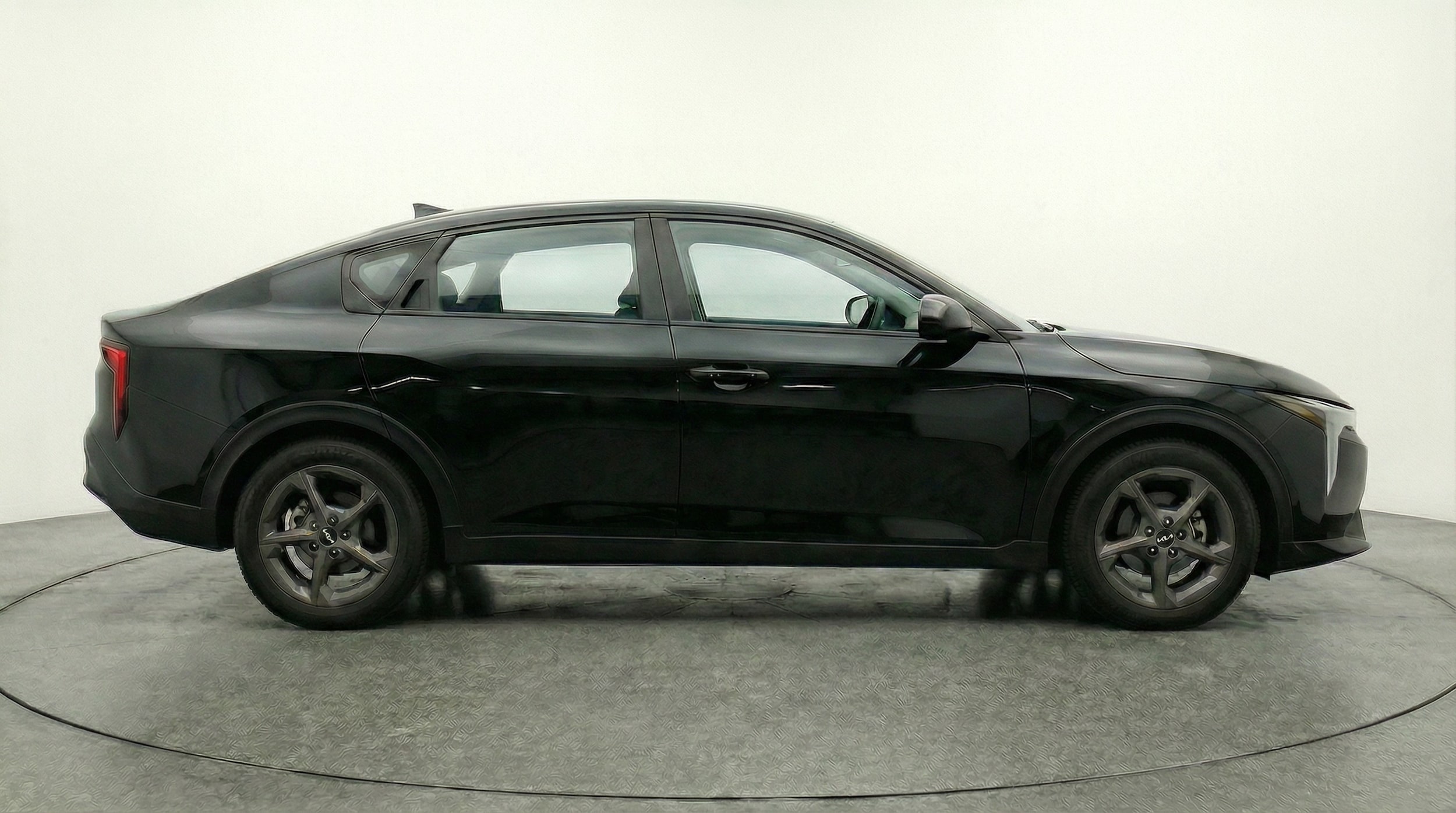 Thumbnail: 2025 Kia K4 - 8