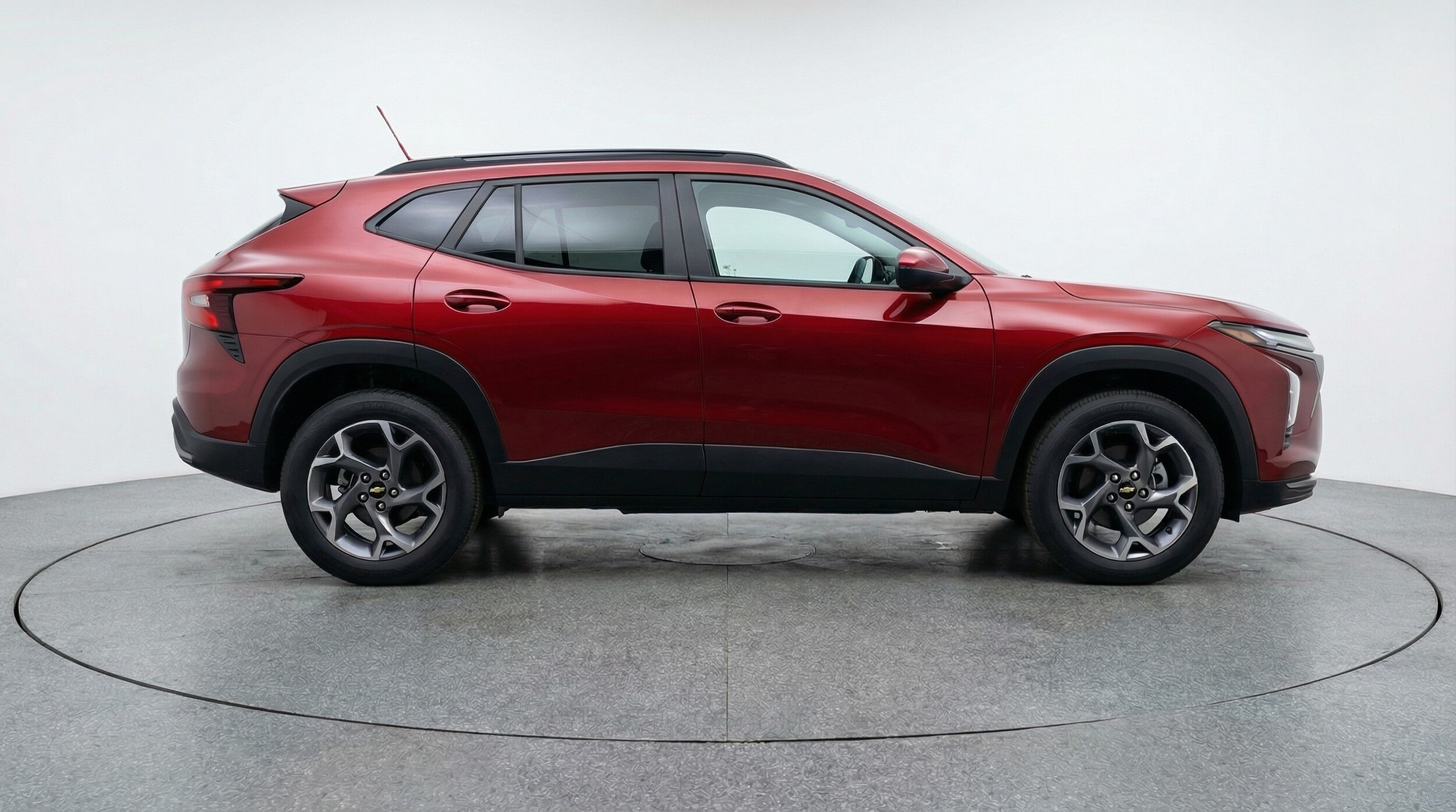 Thumbnail: 2025 Chevrolet Trax - 8