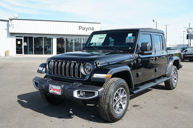 2025 Jeep Gladiator Sport S's photo