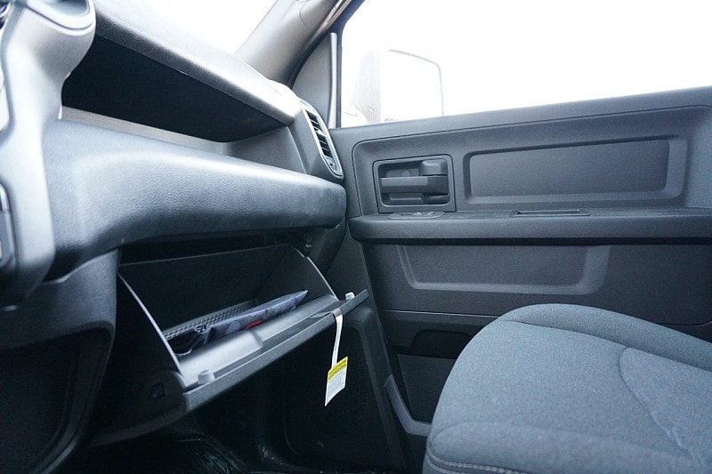 2025 RAM 3500 Chassis Tradesman - Photo 31
