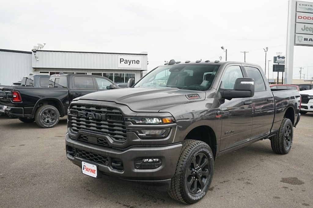 New 2026 Ram 2500 LONE STAR CREW CAB 4X4 6'4 BOX Pickup