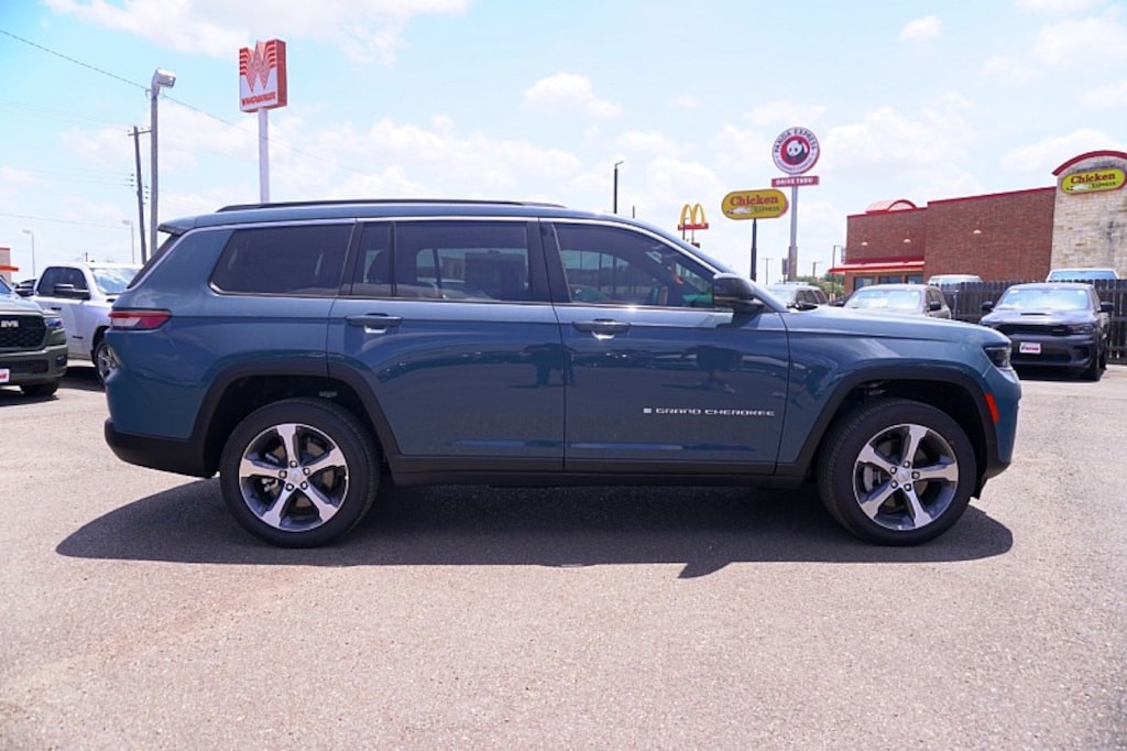 New 2026 Jeep Grand Cherokee L LIMITED 4X2 Sport Utility