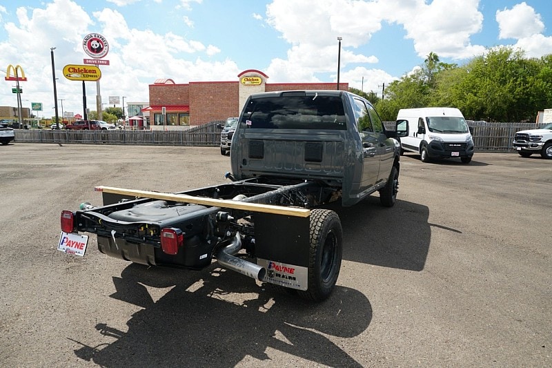 2026 RAM 3500 Chassis Tradesman - Photo 21