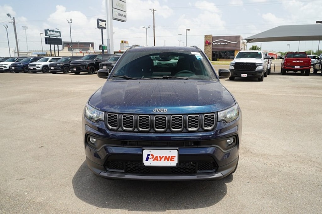 New 2026 Jeep Compass LATITUDE ALTITUDE 4X4 Sport Utility