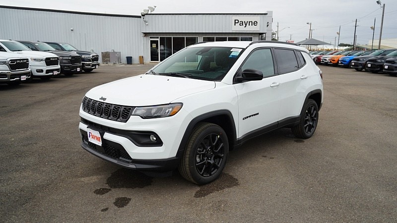 2026 Jeep Compass Altitude's photo