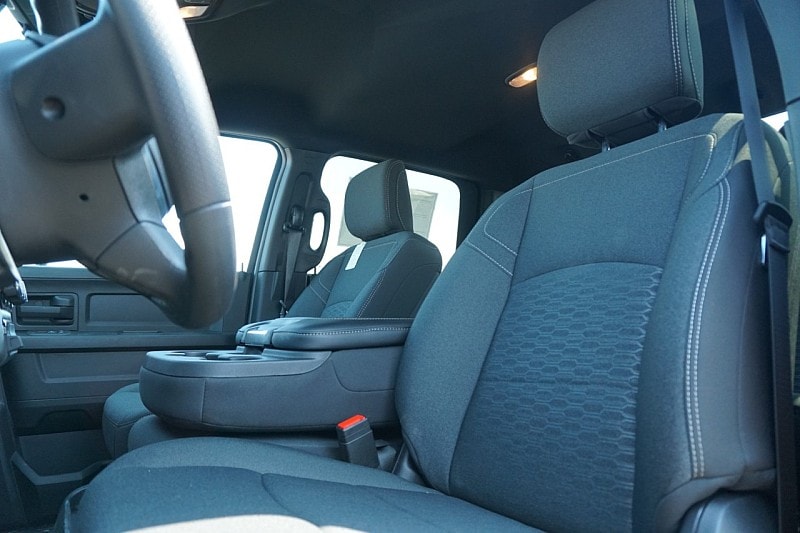 2025 RAM 3500 Chassis Tradesman - Photo 16