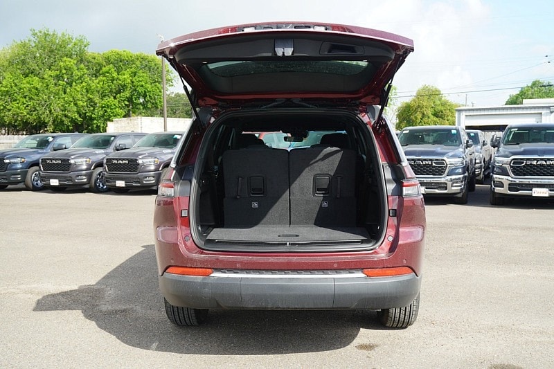 2026 Jeep Grand Cherokee L Laredo - Photo 9