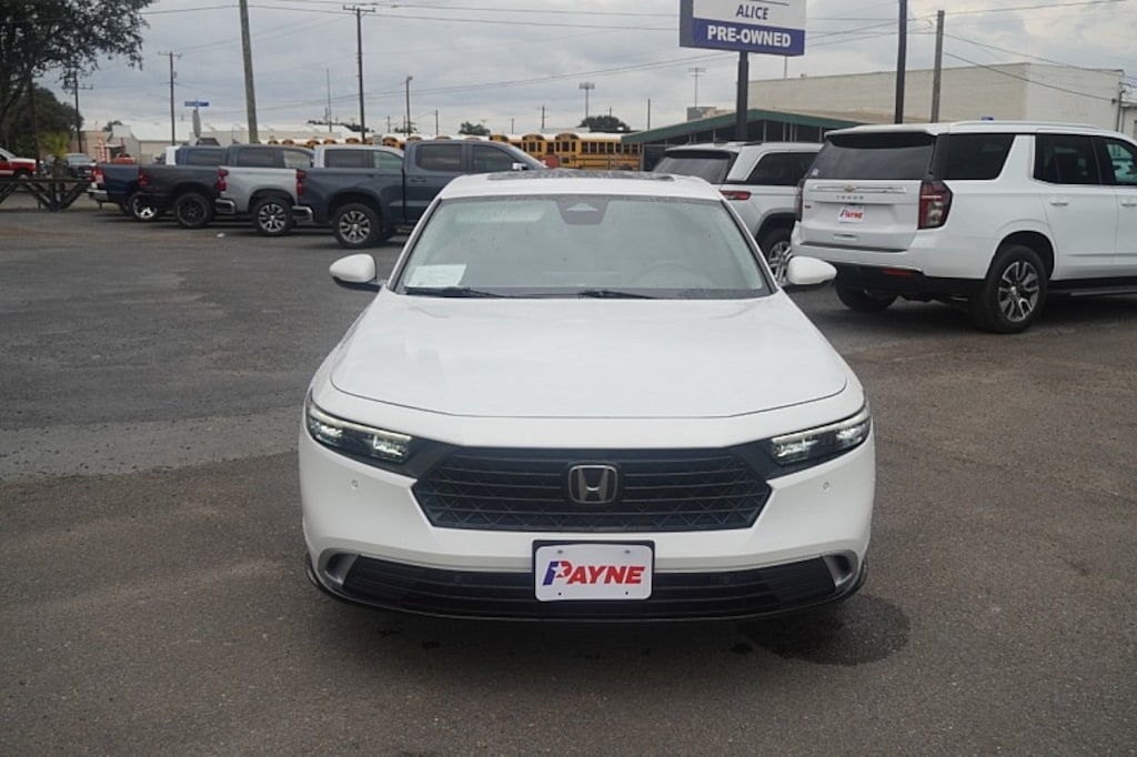 Used 2023 Honda Accord Hybrid Touring Mid-Size Car