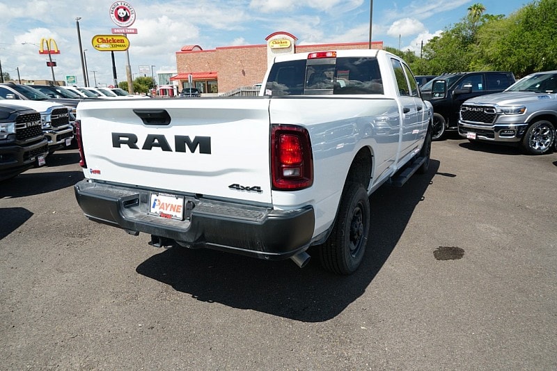 2025 RAM 2500 Tradesman - Photo 8