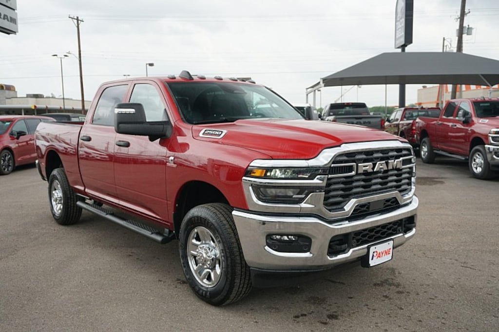 New 2026 Ram 2500 TRADESMAN CREW CAB 4X4 6'4 BOX Pickup