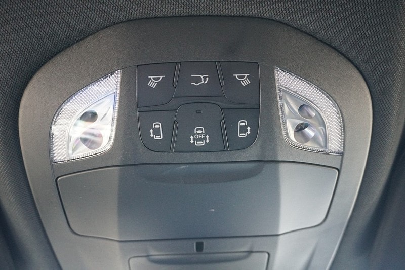 2026 Chrysler Pacifica Select - Photo 31