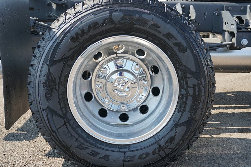 2025 RAM 3500 Chassis Tradesman - Photo 6