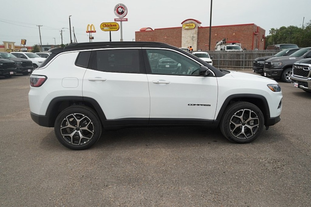 New 2026 Jeep Compass LIMITED 4X4 Sport Utility