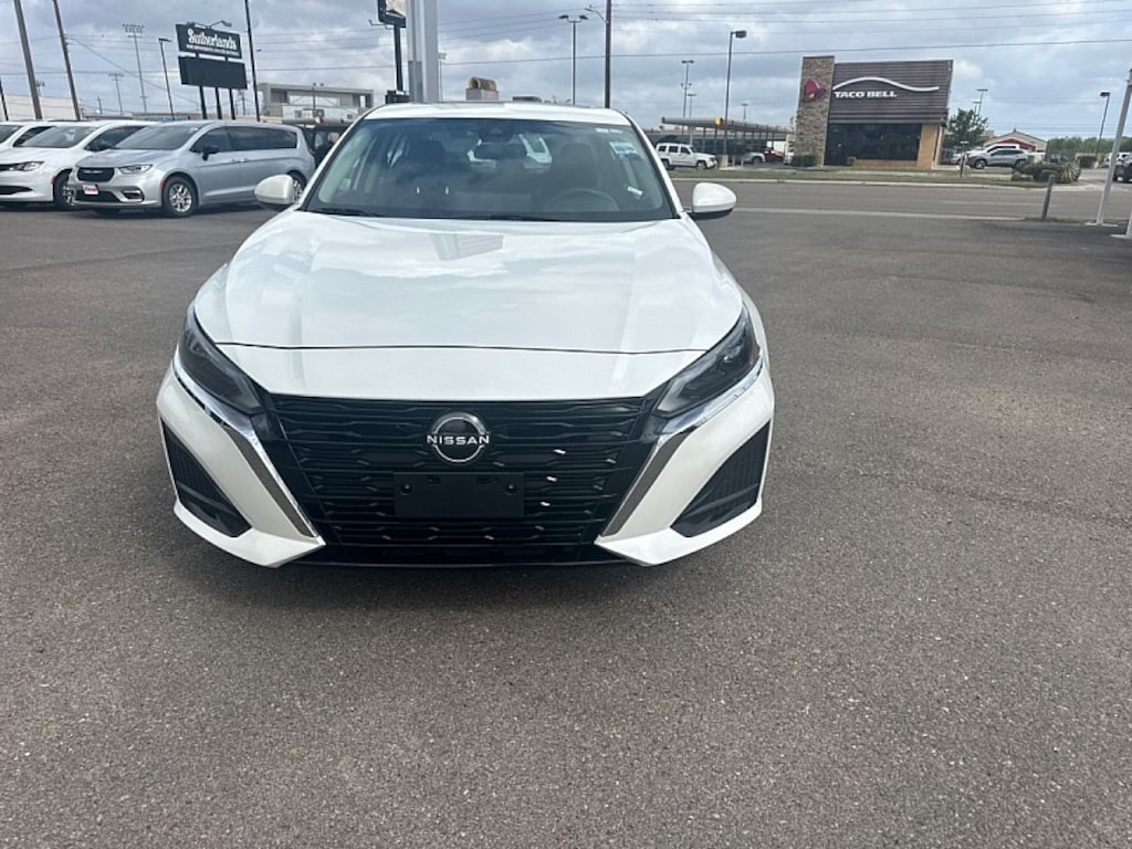 Used 2024 Nissan Altima 2.5 SV Mid-Size Car