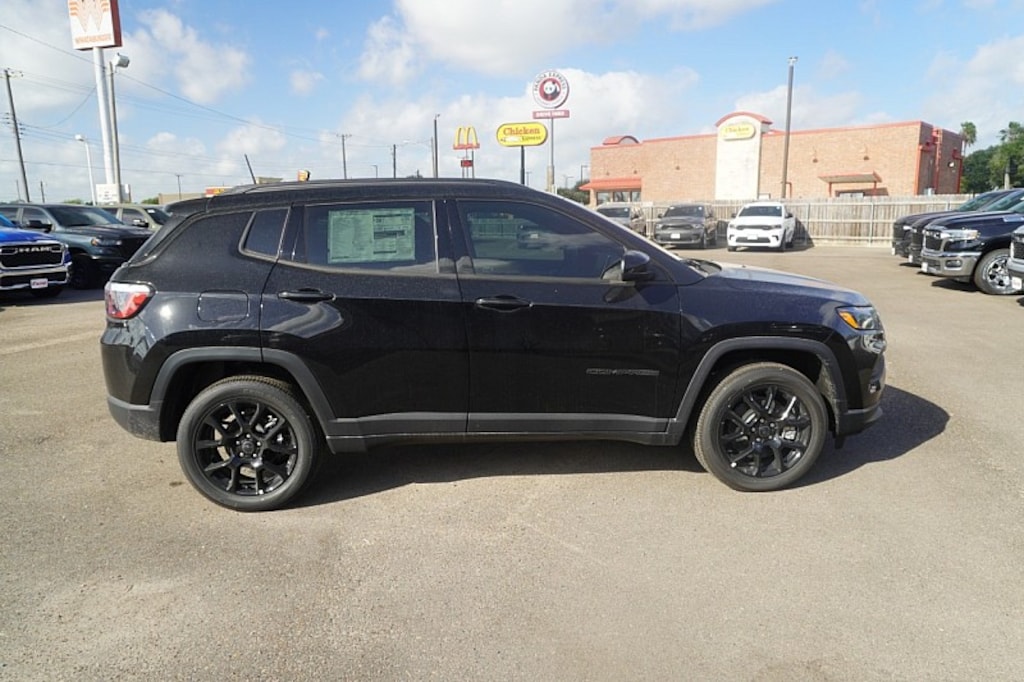New 2026 Jeep Compass Latitude Altitude Sport Utility
