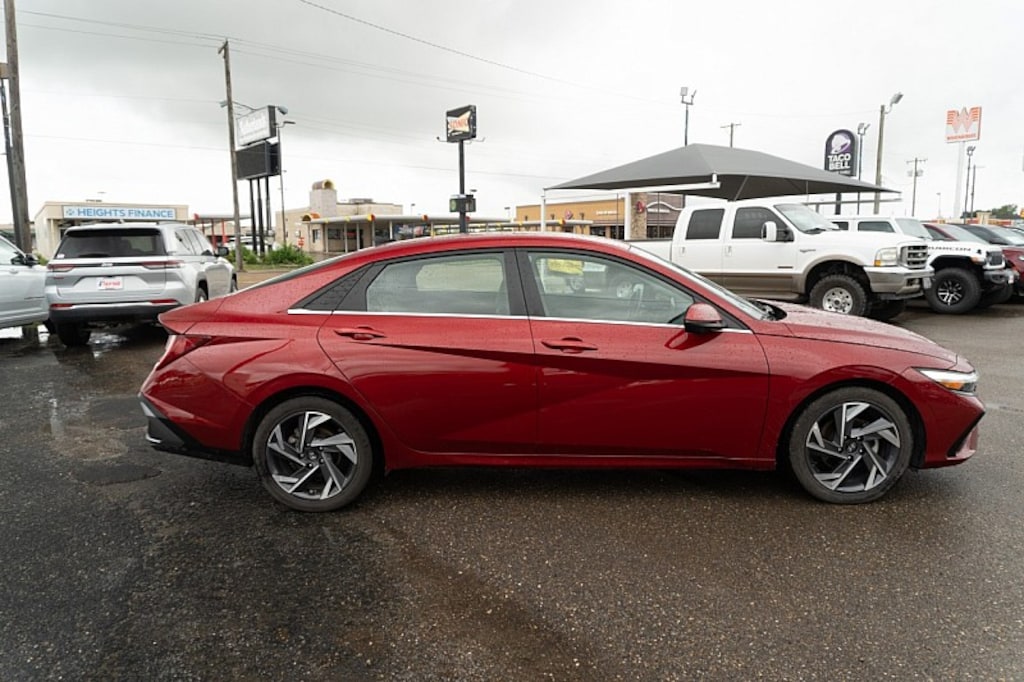 Used 2024 Hyundai Elantra Limited Mid-Size Car