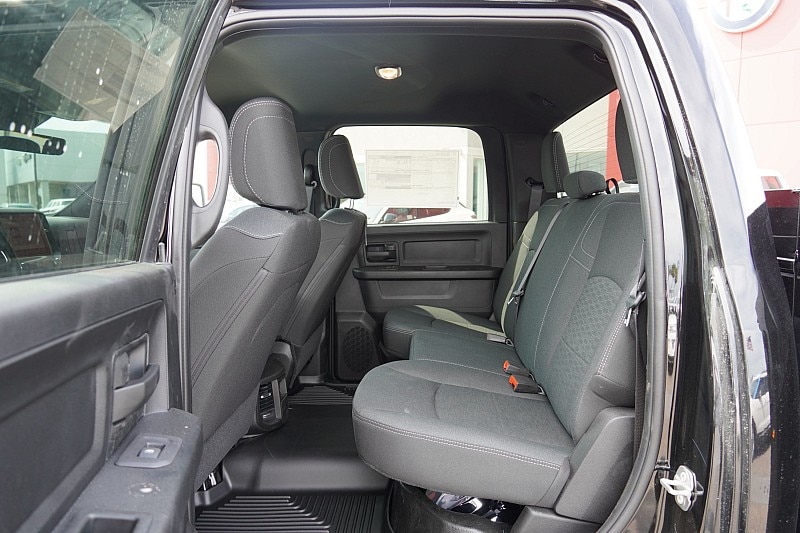 2025 RAM 3500 Chassis Tradesman - Photo 22
