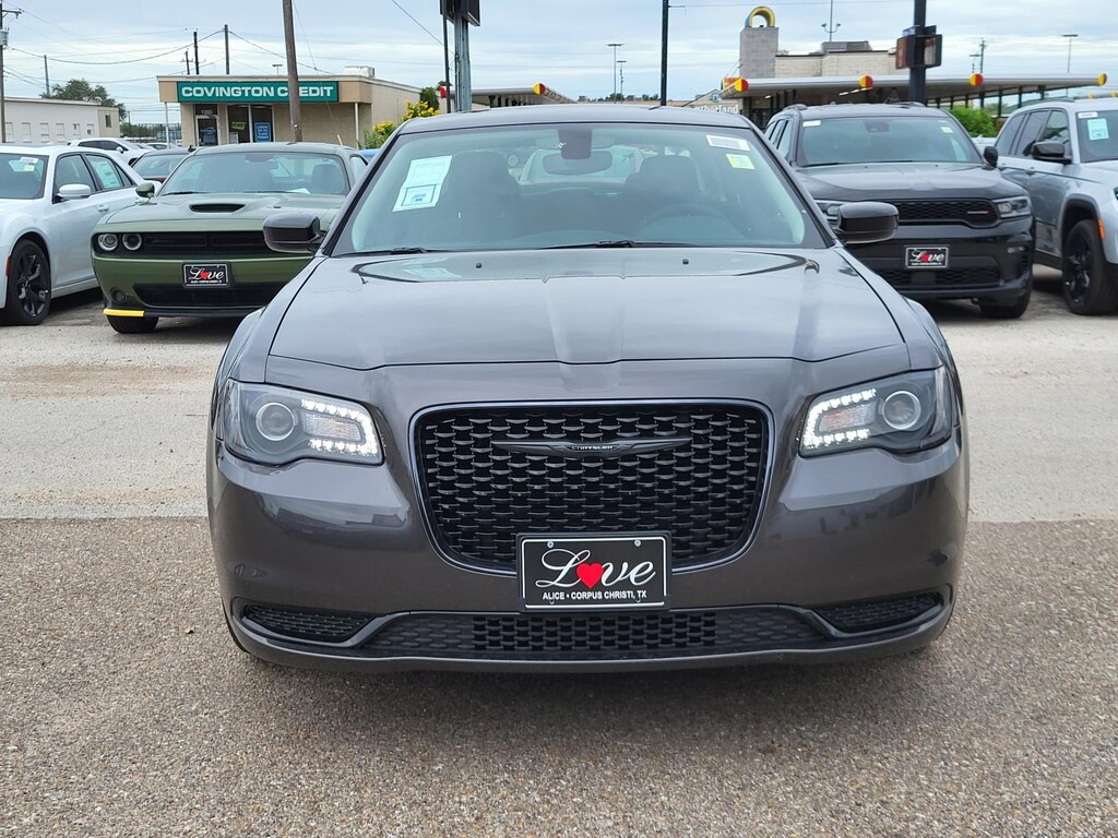 New 2023 Chrysler 300 Touring For Sale Alice TX