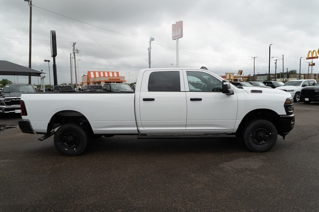 New 2026 Ram 2500 4WD Tradesman Pickup