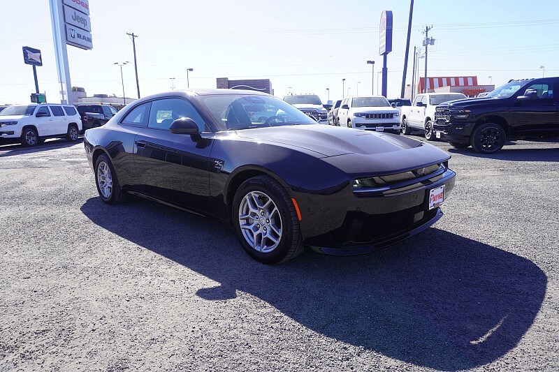 2025 Dodge Charger Daytona R/T photo 2