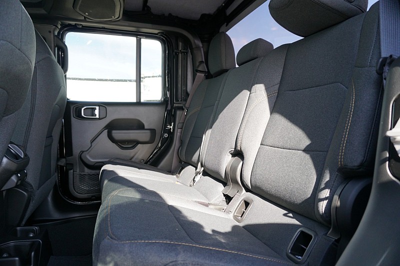 2025 Jeep Gladiator Sport S - Photo 19