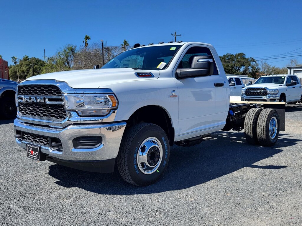 New 2024 Ram 3500 Chassis Tradesman/SLT For Sale Alice TX